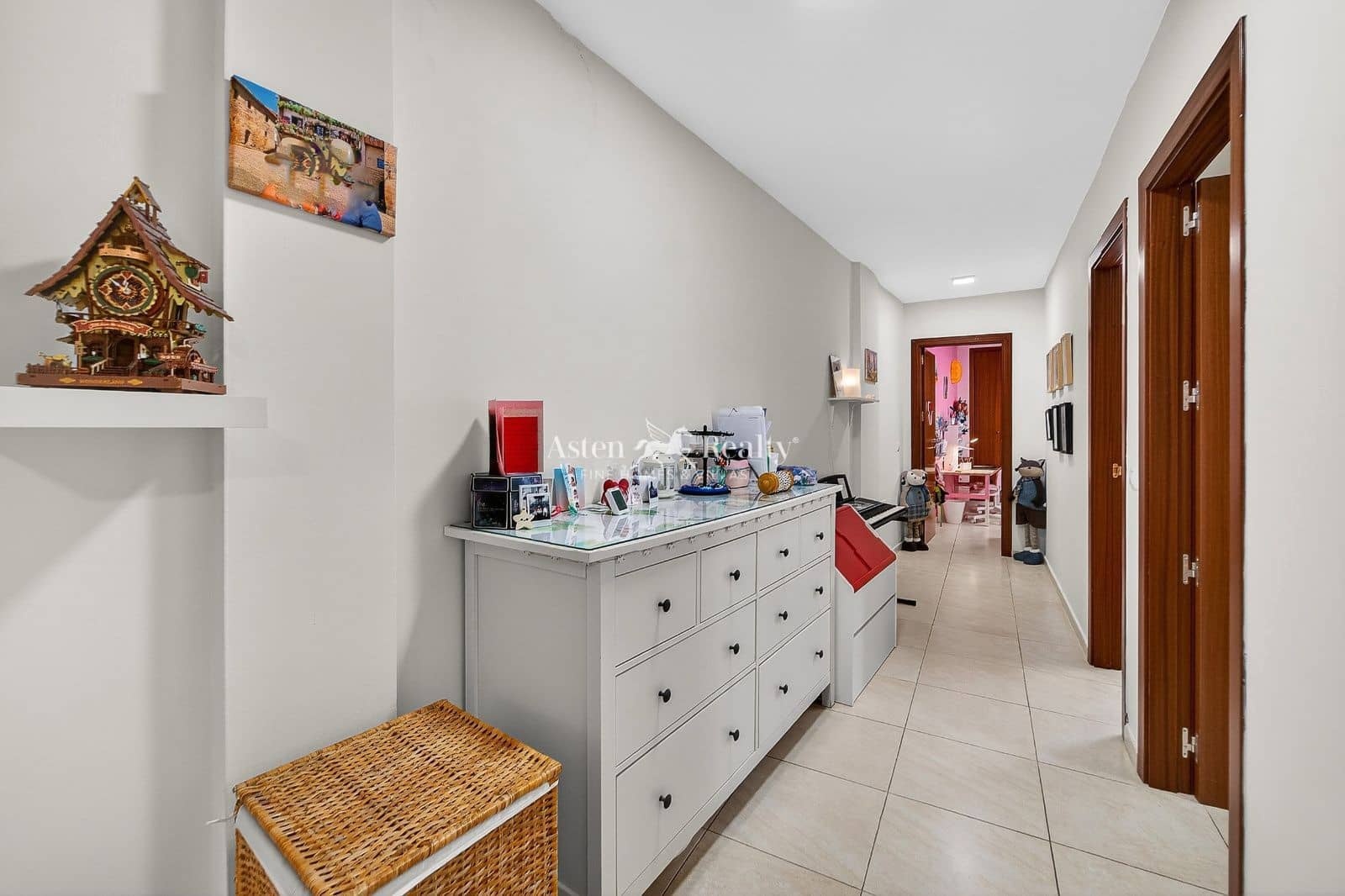 4 bedroom Penthouse for sale in San Cristobal de La Laguna with garage - € 348,000 (Ref: 9772449)