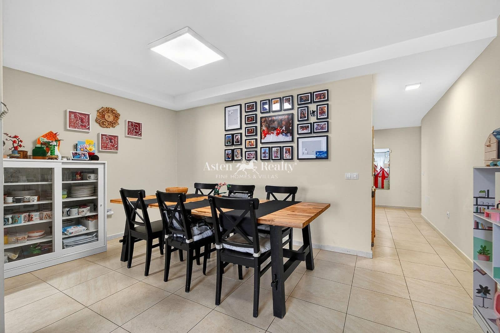 4 bedroom Penthouse for sale in San Cristobal de La Laguna with garage - € 348,000 (Ref: 9772449)