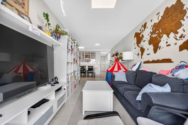 4 makuuhuone Kattohuoneisto myytävänä paikassa San Cristóbal de La Laguna mukana 
autotalli - 348 000 € (Ref: 9772449)