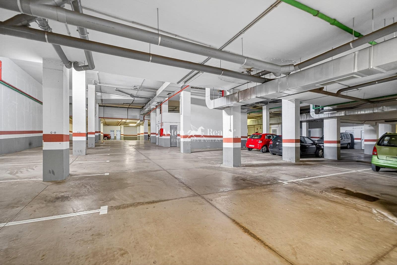 4 bedroom Penthouse for sale in San Cristobal de La Laguna with garage - € 348,000 (Ref: 9772449)