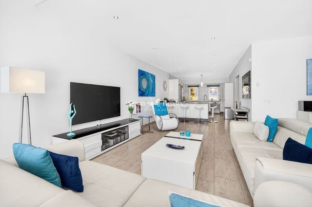 3 soveværelse Byhus til salg i Playa Paraiso, Adeje med swimmingpool garage - € 695.000 (Ref: 9777249)