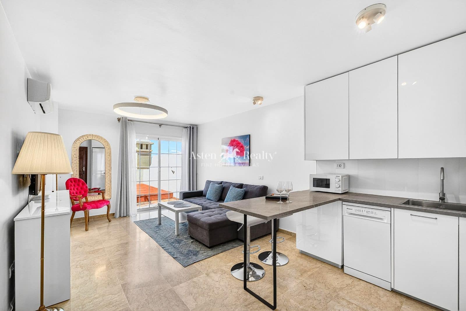1 slaapkamer Penthouse te koop in Palm-Mar met zwembad garage - € 435.000 (Ref: 9782143)