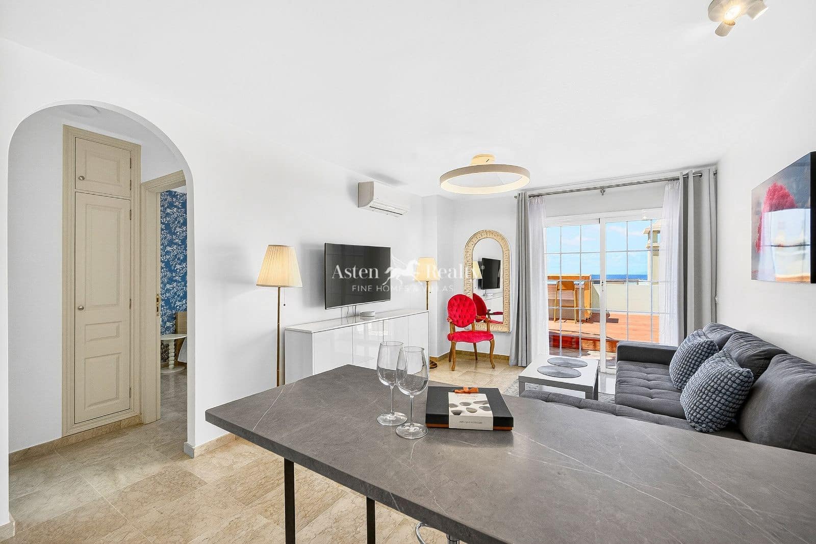 1 slaapkamer Penthouse te koop in Palm-Mar met zwembad garage - € 435.000 (Ref: 9782143)