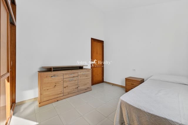 2 Zimmer Wohnung zu verkaufen in Playa San Juan, Guía de Isora mit Pool Garage - 300.000 € (Ref: 9782490)