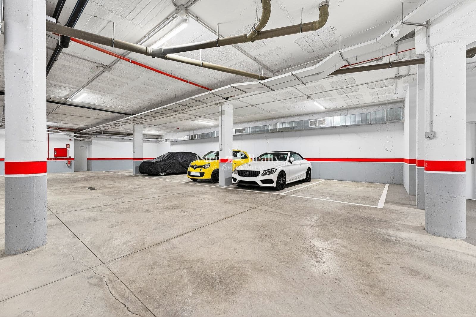 2 camera da letto Appartamento in vendita in Torviscas con piscina garage - 590.000 € (Rif: 9789851)