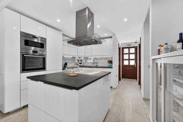 3 soveværelse Lejlighed til salg i Torviscas, Adeje med garage - € 474.000 (Ref: 9793657)