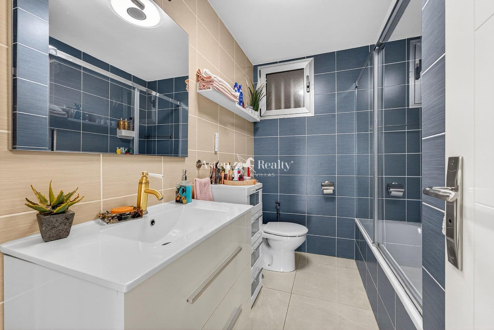 4 sovrum Lägenhet till salu i Amarilla Golf med pool garage - 505 000 € (Ref: 9793658)