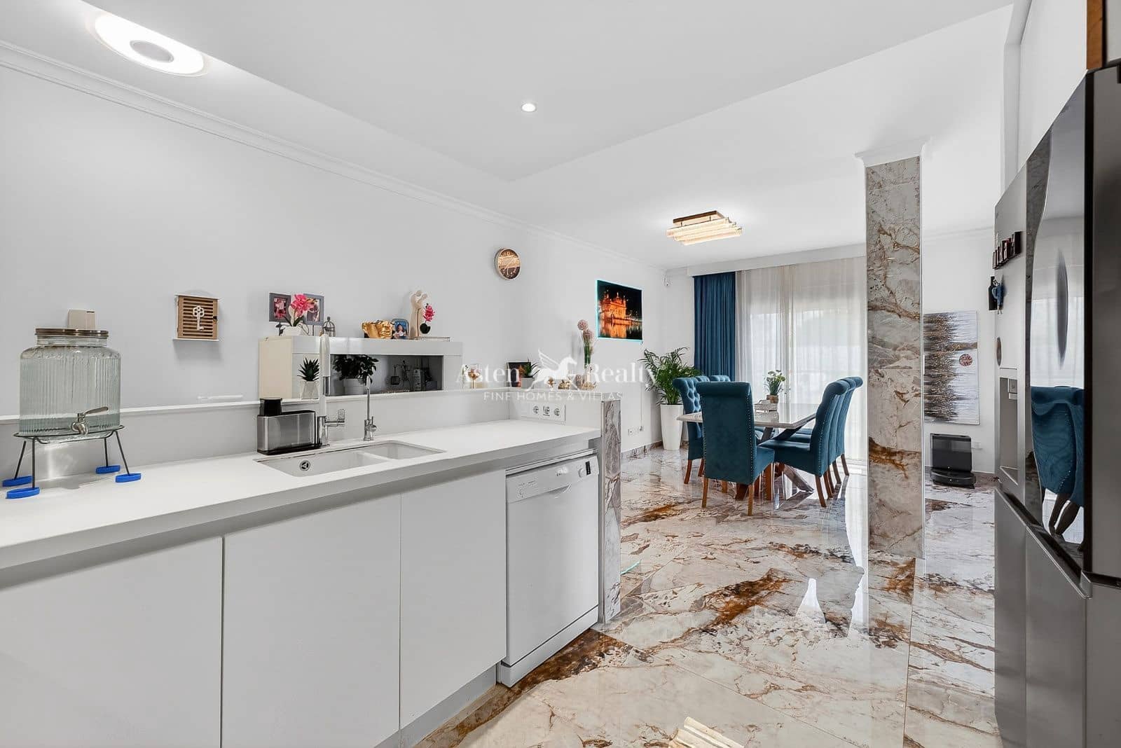 4 sovrum Lägenhet till salu i Amarilla Golf med pool garage - 505 000 € (Ref: 9793658)