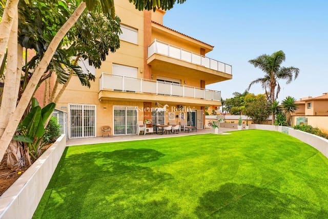 4 sovrum Lägenhet till salu i Amarilla Golf, San Miguel de Abona med pool garage - 505 000 € (Ref: 9793658)