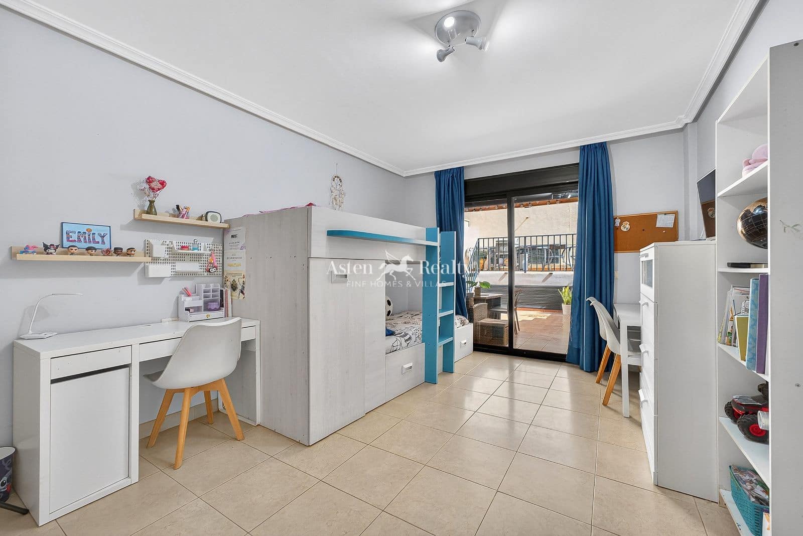 2 chambre Appartement à vendre à Guargacho avec garage - 295 000 € (Ref: 9795082)