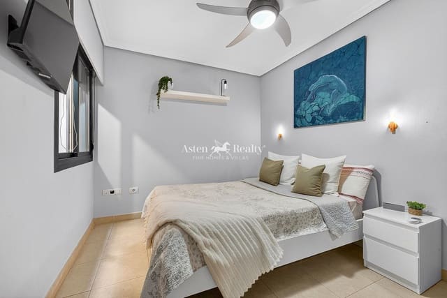 2 chambre Appartement à vendre à Guargacho avec garage - 295 000 € (Ref: 9795082)