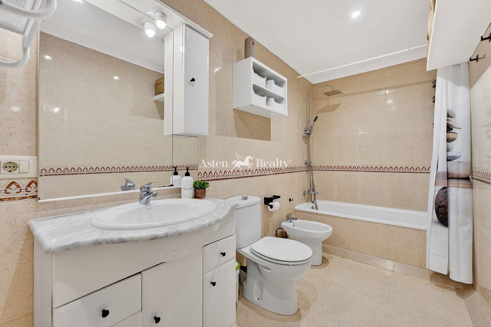 2 chambre Appartement à vendre à Guargacho avec garage - 295 000 € (Ref: 9795082)