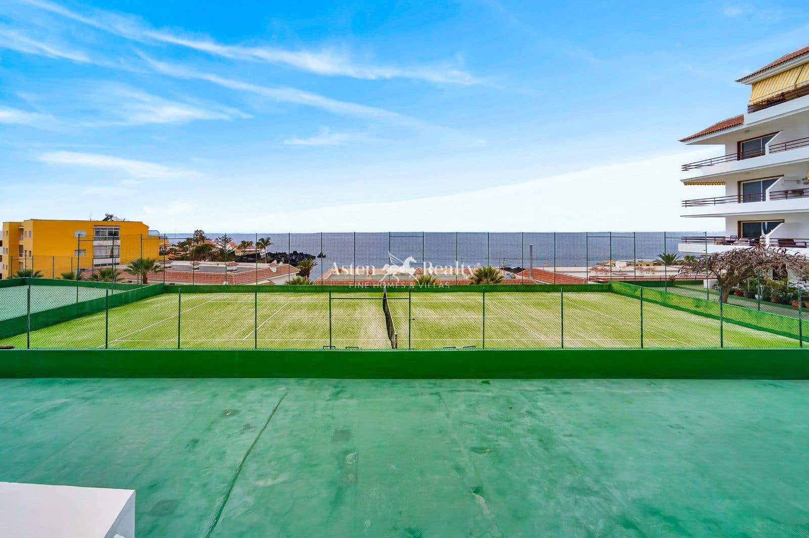 1 Zimmer Wohnung zu verkaufen in Puerto Santiago mit Pool - 330.000 € (Ref: 9797758)