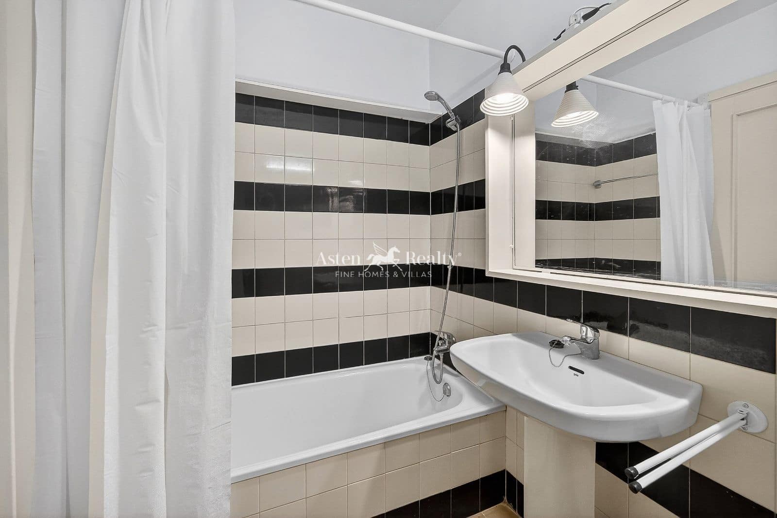 1 camera da letto Appartamento in vendita in Los Gigantes con piscina - 390.000 € (Rif: 9797759)