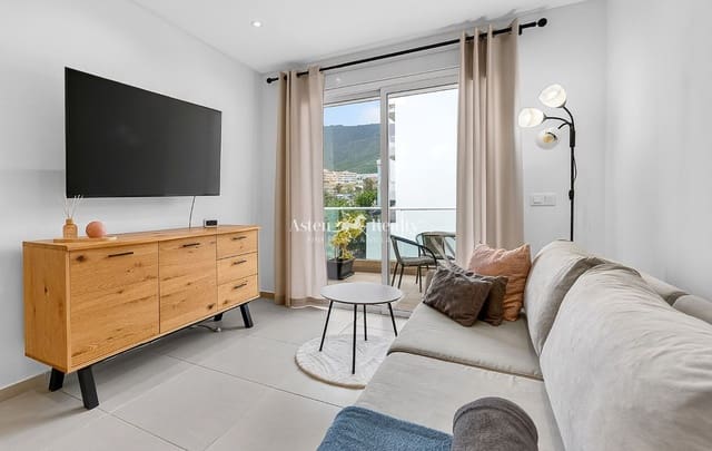 2 bedroom Flat for sale in Casco Urbano, Adeje with garage - € 340,000 (Ref: 9798385)