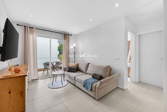 2 bedroom Flat for sale in Casco Urbano, Adeje with garage - € 340,000 (Ref: 9798385)