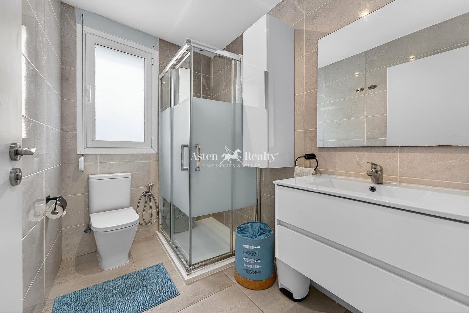 2 bedroom Flat for sale in Adeje with garage - € 340,000 (Ref: 9798385)