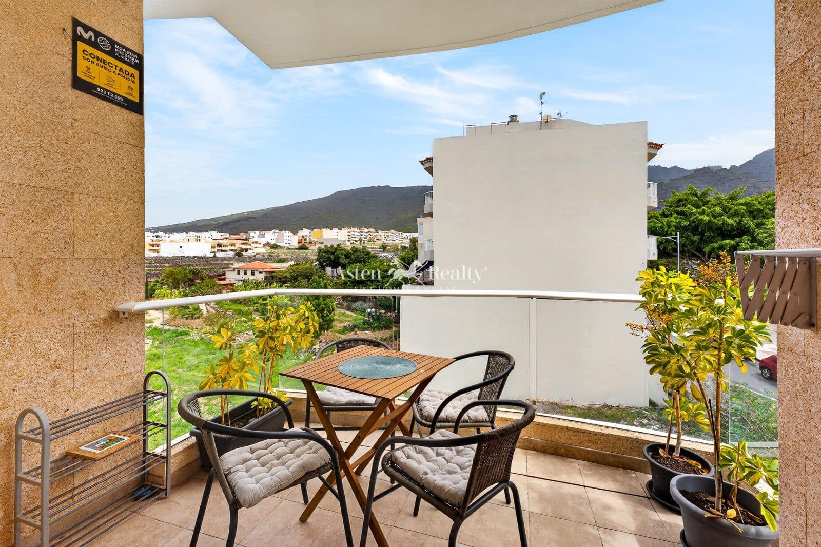 2 bedroom Flat for sale in Adeje with garage - € 340,000 (Ref: 9798385)