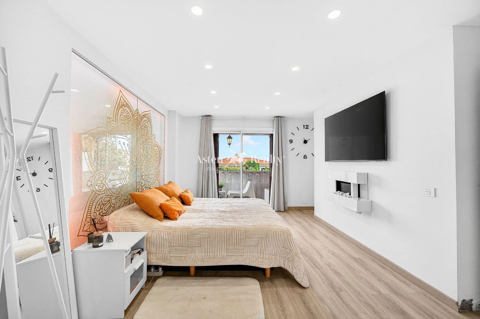 3 chambre Maison de Ville à vendre à La Orotava avec piscine garage - 740 000 € (Ref: 9802670)