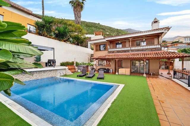 3 soveværelse Byhus til salg i La Orotava med swimmingpool garage - € 740.000 (Ref: 9802670)