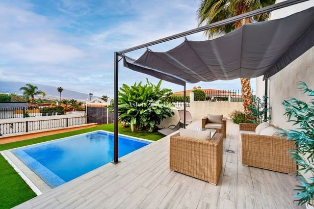 3 soveværelse Byhus til salg i La Orotava med swimmingpool garage - € 740.000 (Ref: 9802670)