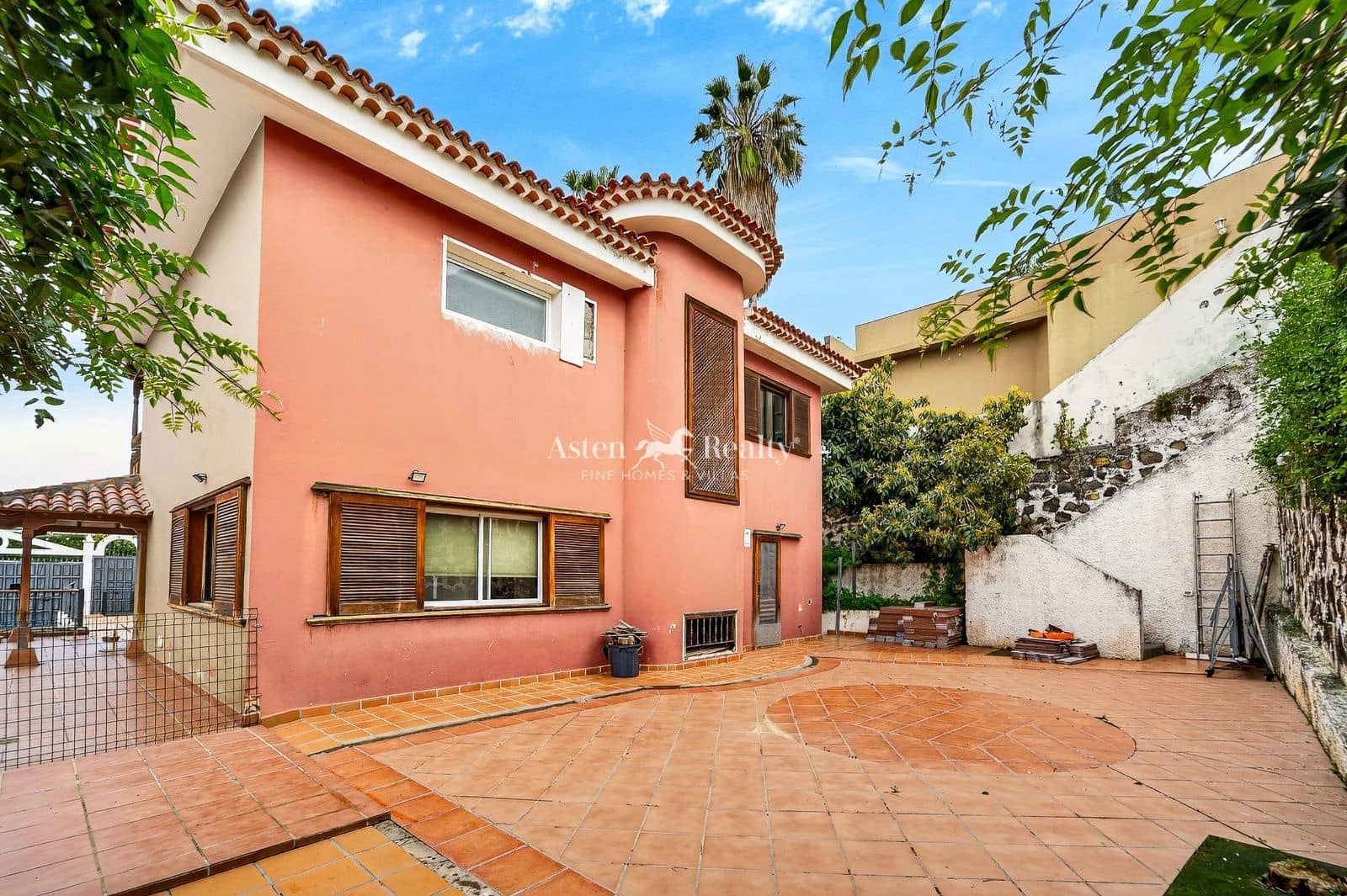 3 chambre Maison de Ville à vendre à La Orotava avec piscine garage - 740 000 € (Ref: 9802670)