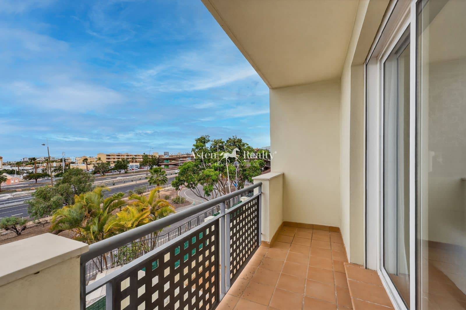 3 quarto Casa em Banda para venda em Torviscas com piscina garagem - 470 000 € (Ref: 9802960)