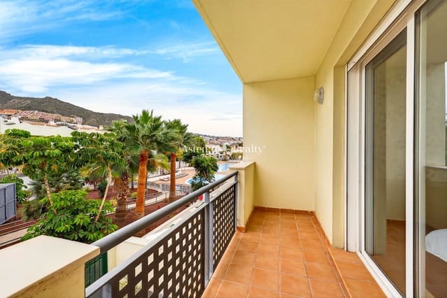 3 quarto Casa em Banda para venda em Torviscas, Adeje com piscina garagem - 470 000 € (Ref: 9802960)