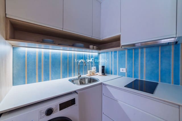 1 makuuhuone Asunto myytävänä paikassa El Medano, Granadilla de Abona - 275 000 € (Ref: 9810413)