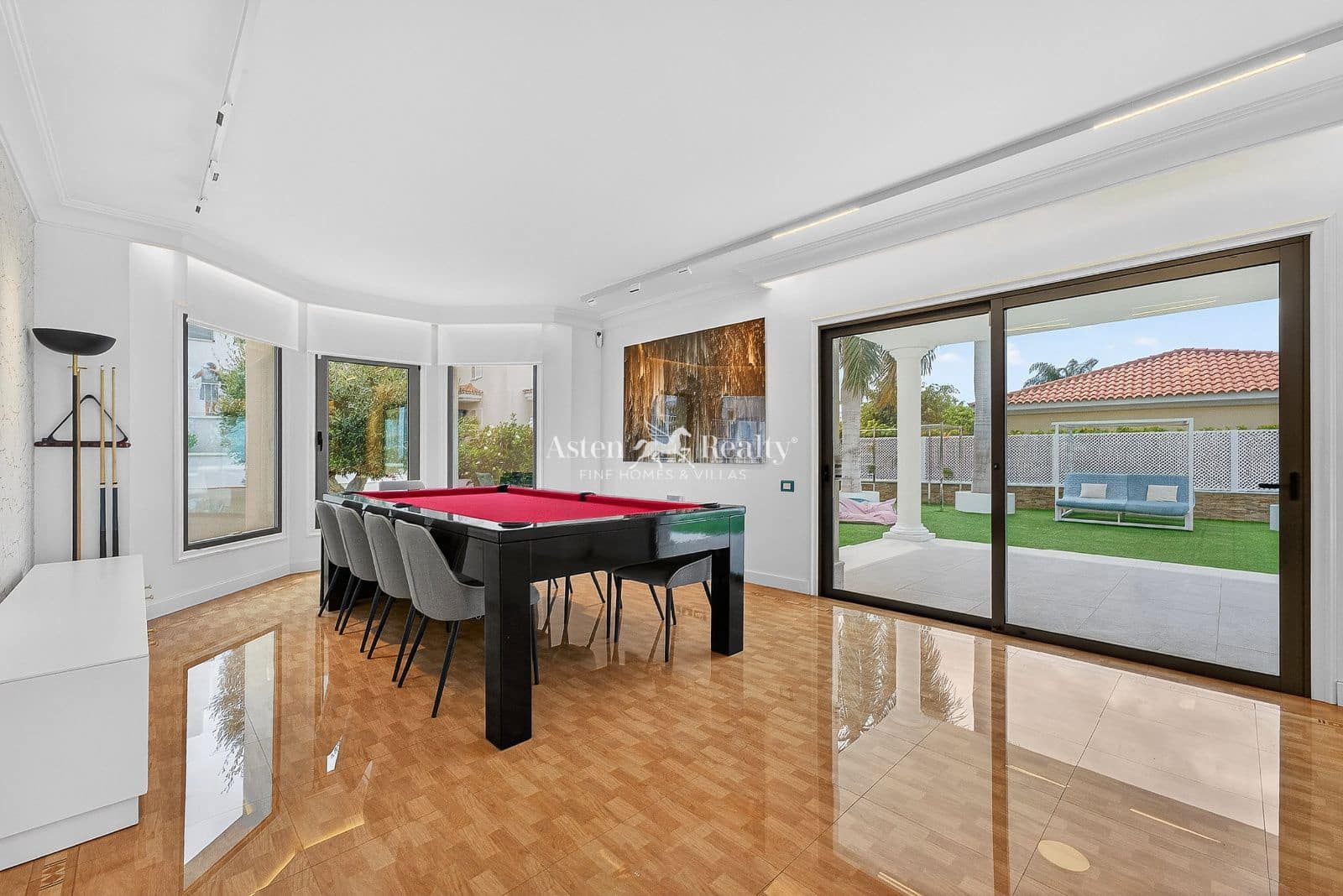4 chambre Maison de Ville à vendre à La Caleta Adeje avec piscine garage - 3 500 000 € (Ref: 9816193)