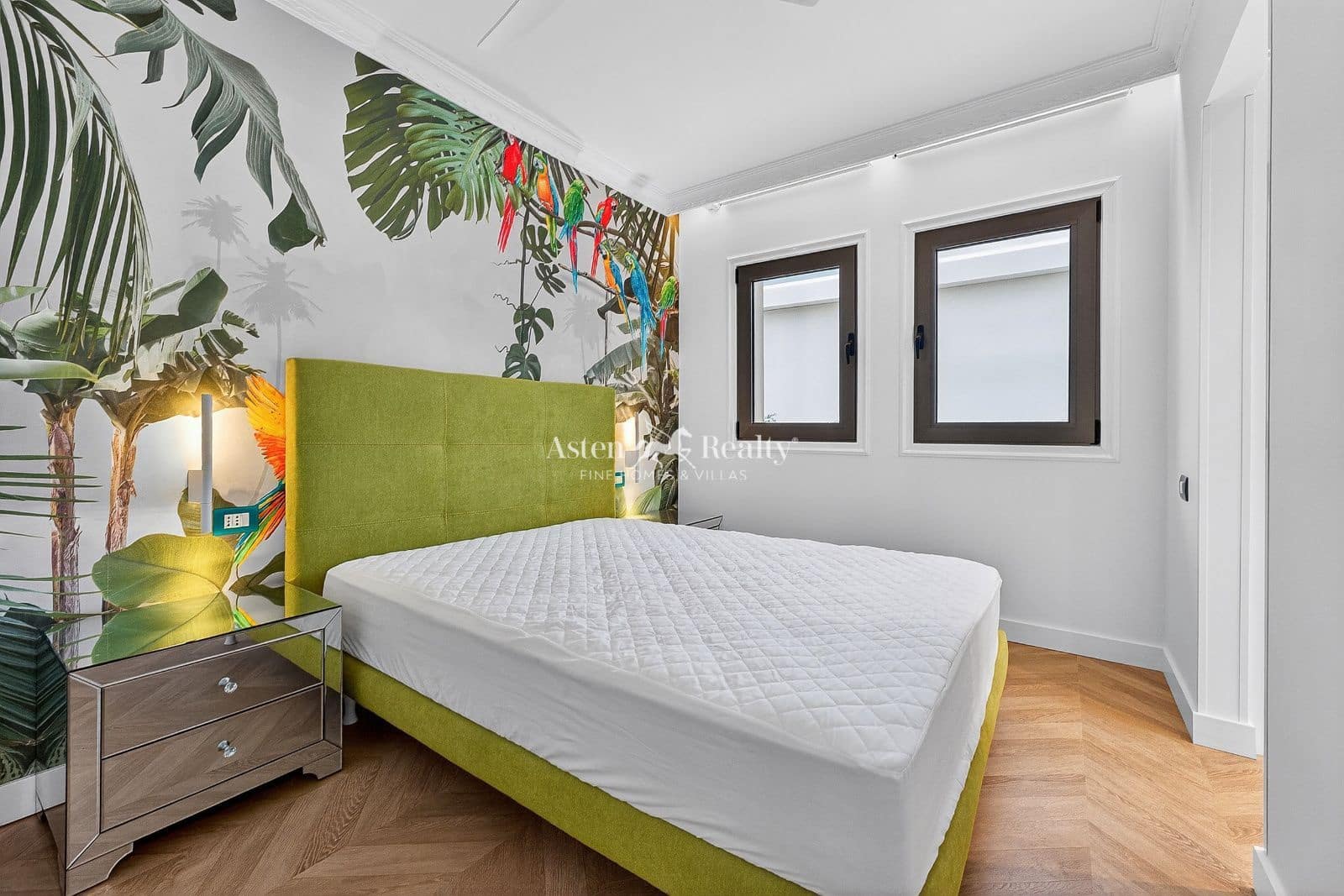 4 chambre Maison de Ville à vendre à La Caleta Adeje avec piscine garage - 3 500 000 € (Ref: 9816193)