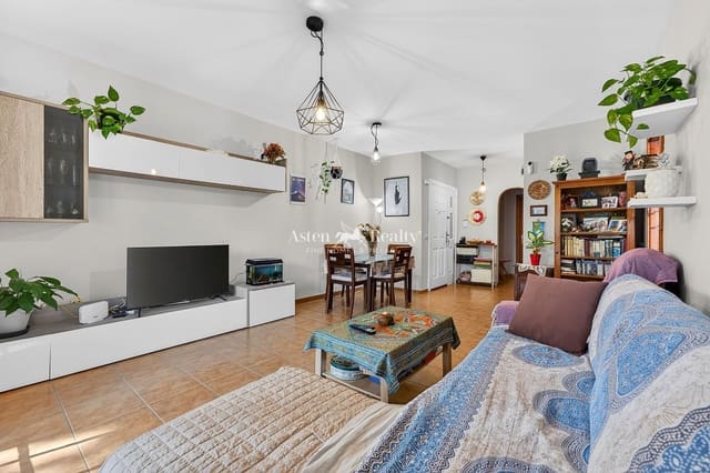 2 sypialnia Penthouse na sprzedaż w Las Chafiras (San Miguel), San Miguel de Abona z basenem - 239 000 € (Ref: 9816194)