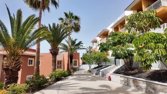 2 Zimmer Wohnung zu verkaufen in Callao Salvaje, Adeje mit Pool - 379.000 € (Ref: 9821190)