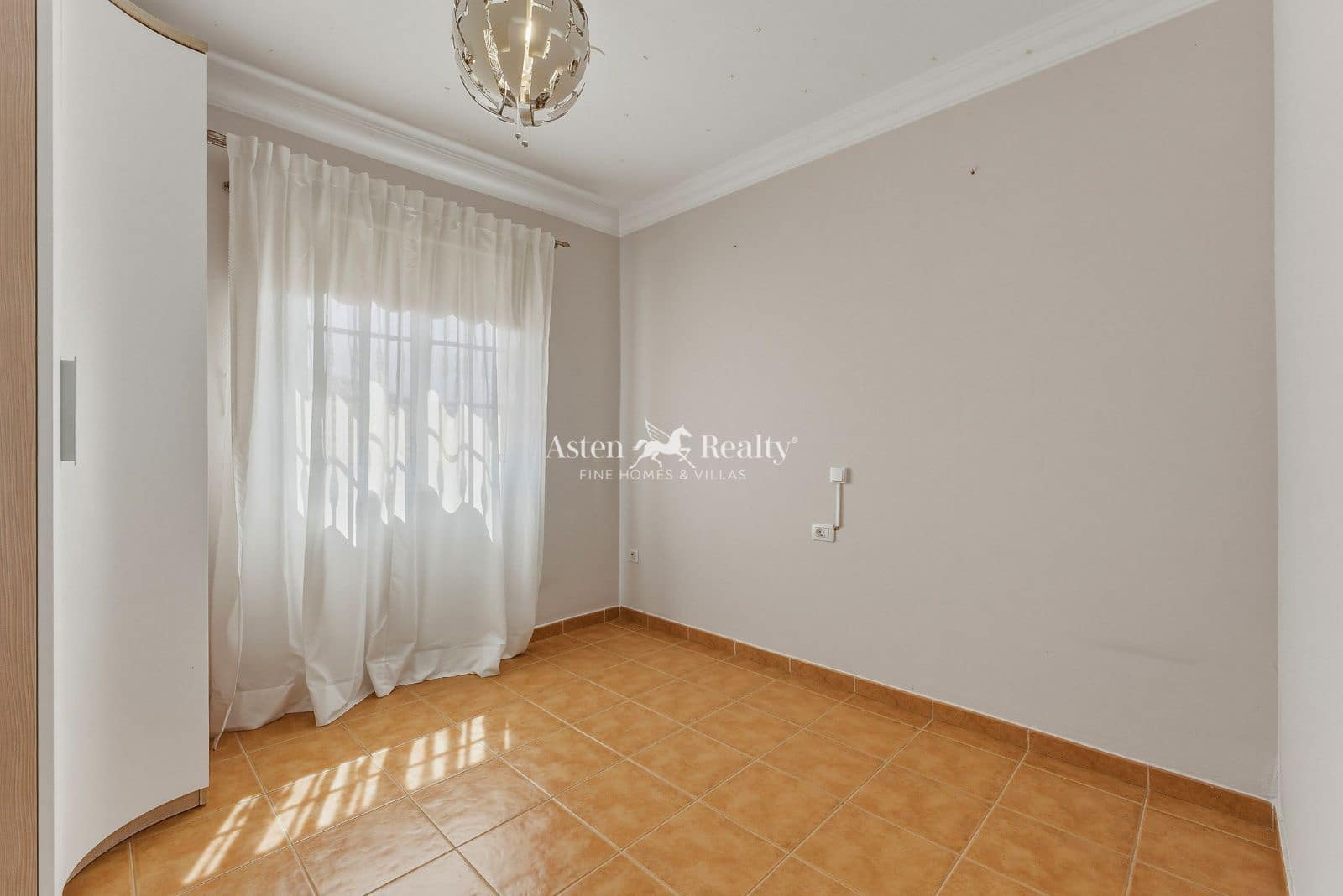 3 bedroom Flat for sale in Las Chafiras (San Miguel) with pool garage - € 294,000 (Ref: 9823887)