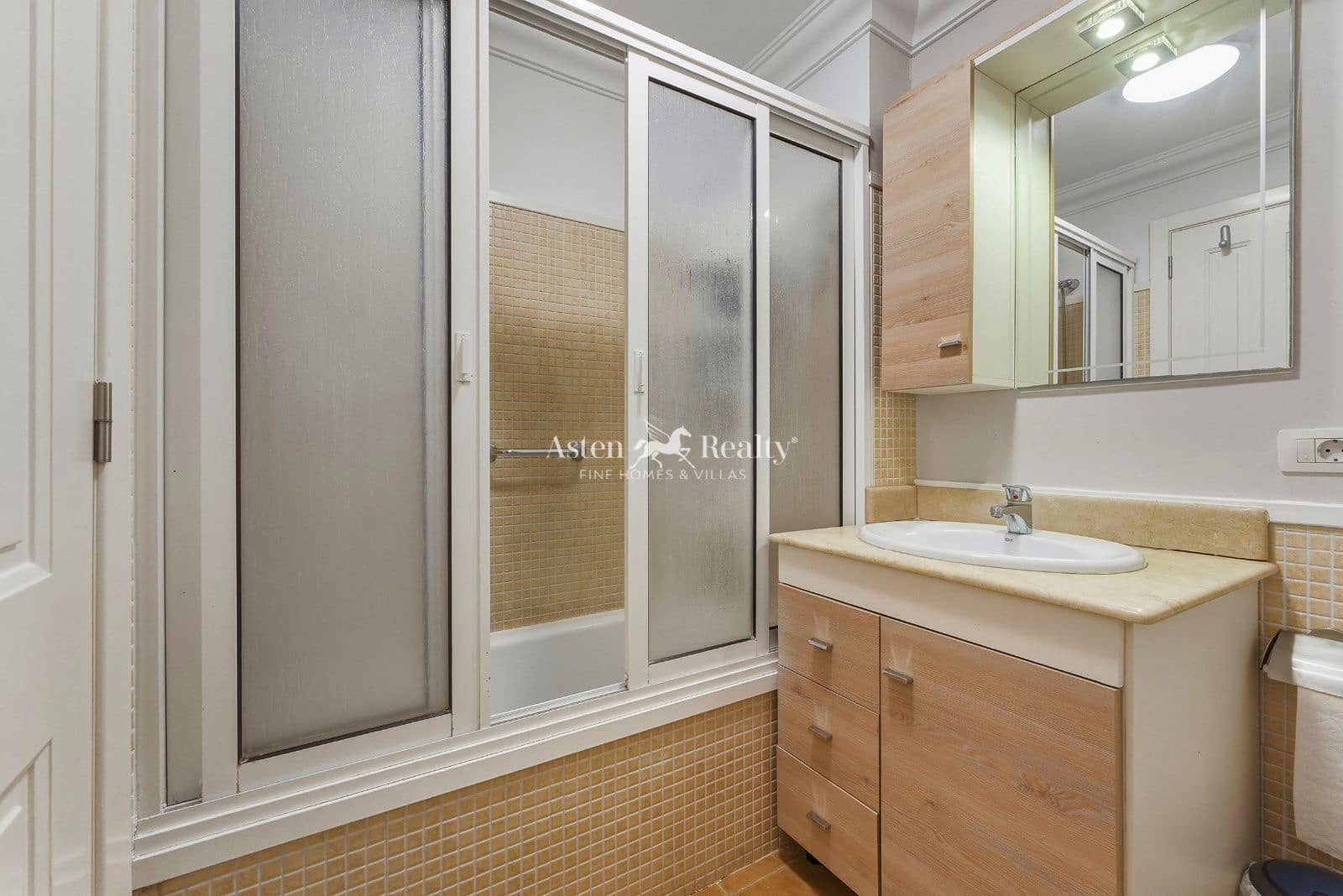 3 bedroom Flat for sale in Las Chafiras (San Miguel) with pool garage - € 294,000 (Ref: 9823887)