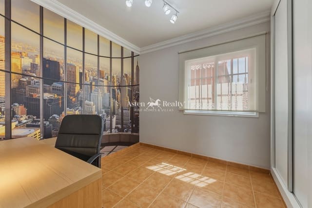3 slaapkamer Flat te koop in Las Chafiras (San Miguel), San Miguel de Abona met zwembad garage - € 294.000 (Ref: 9823887)