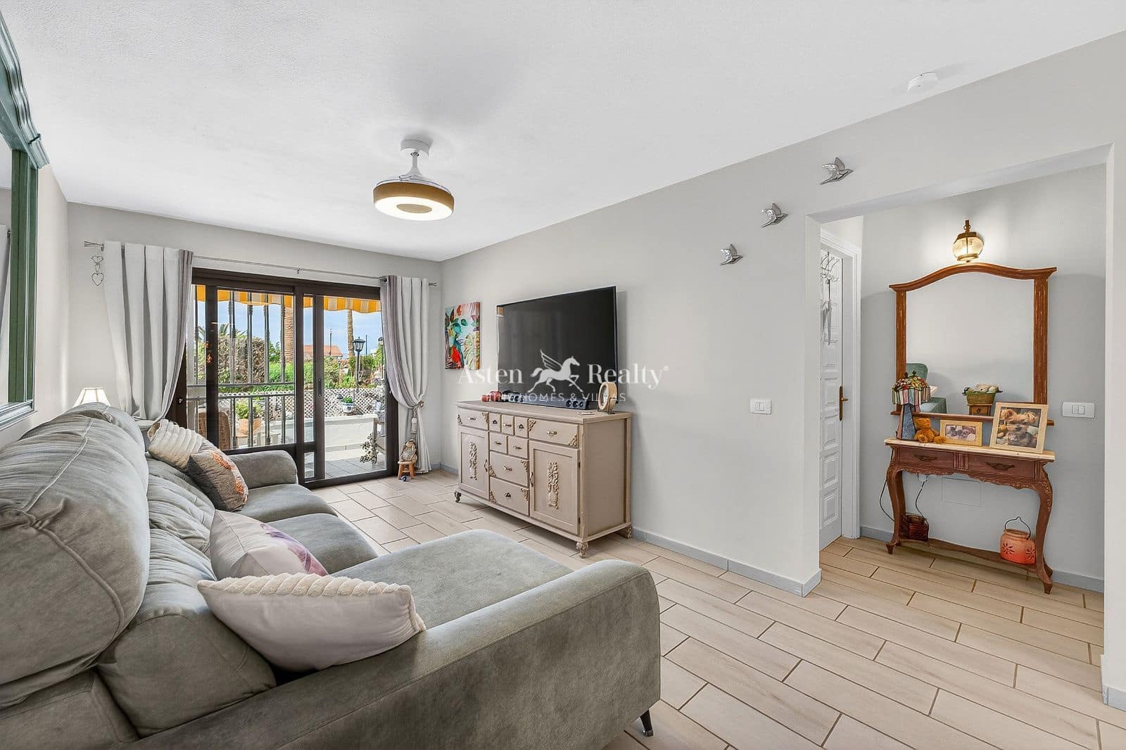 1 bedroom Flat for sale in Amarilla Golf with pool - € 229,500 (Ref: 9824047)
