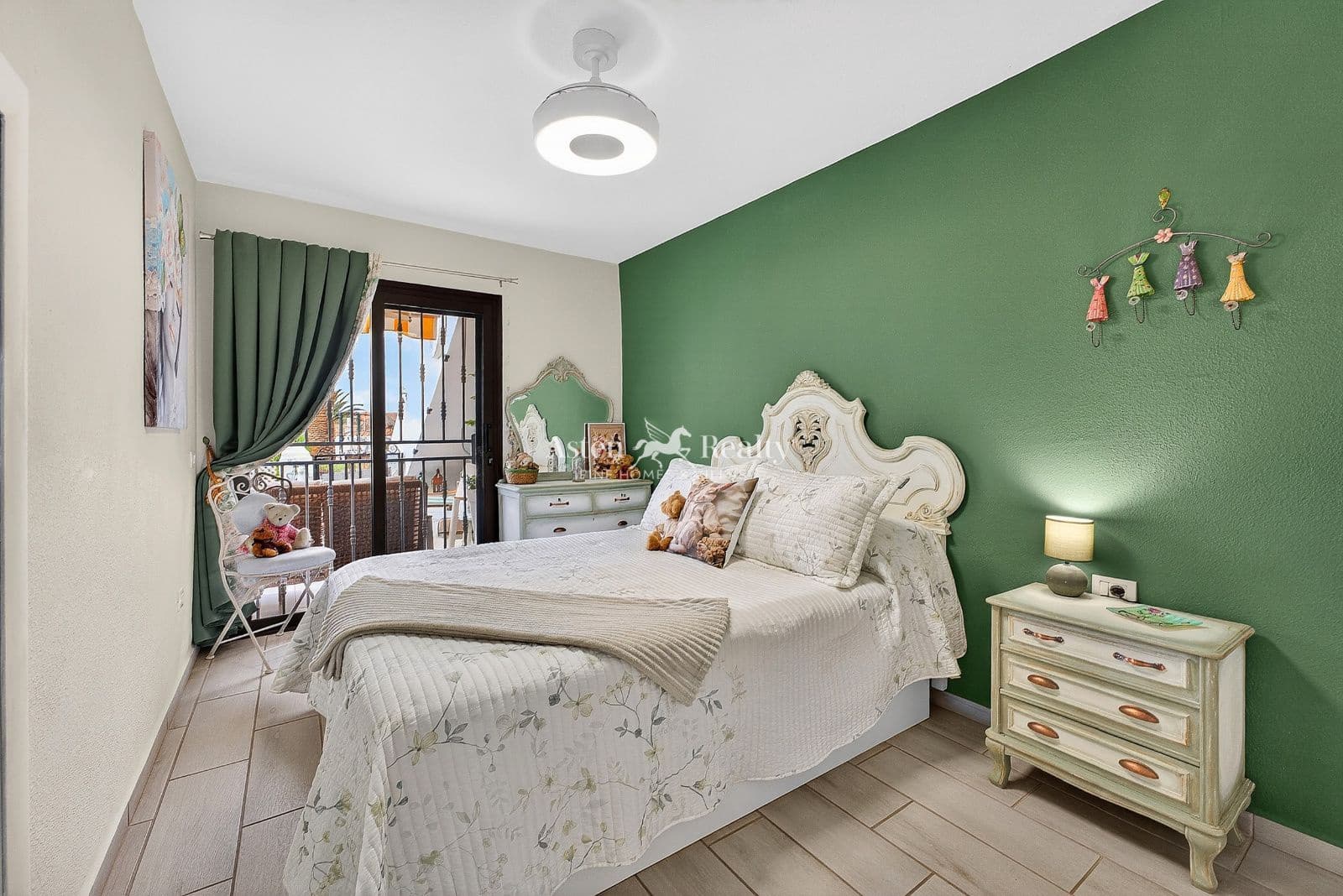 1 bedroom Flat for sale in Amarilla Golf with pool - € 229,500 (Ref: 9824047)