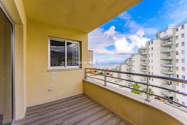 2 sypialnia Mieszkanie na sprzedaż w Playa Paraiso, Adeje z basenem - 335 000 € (Ref: 9830121)