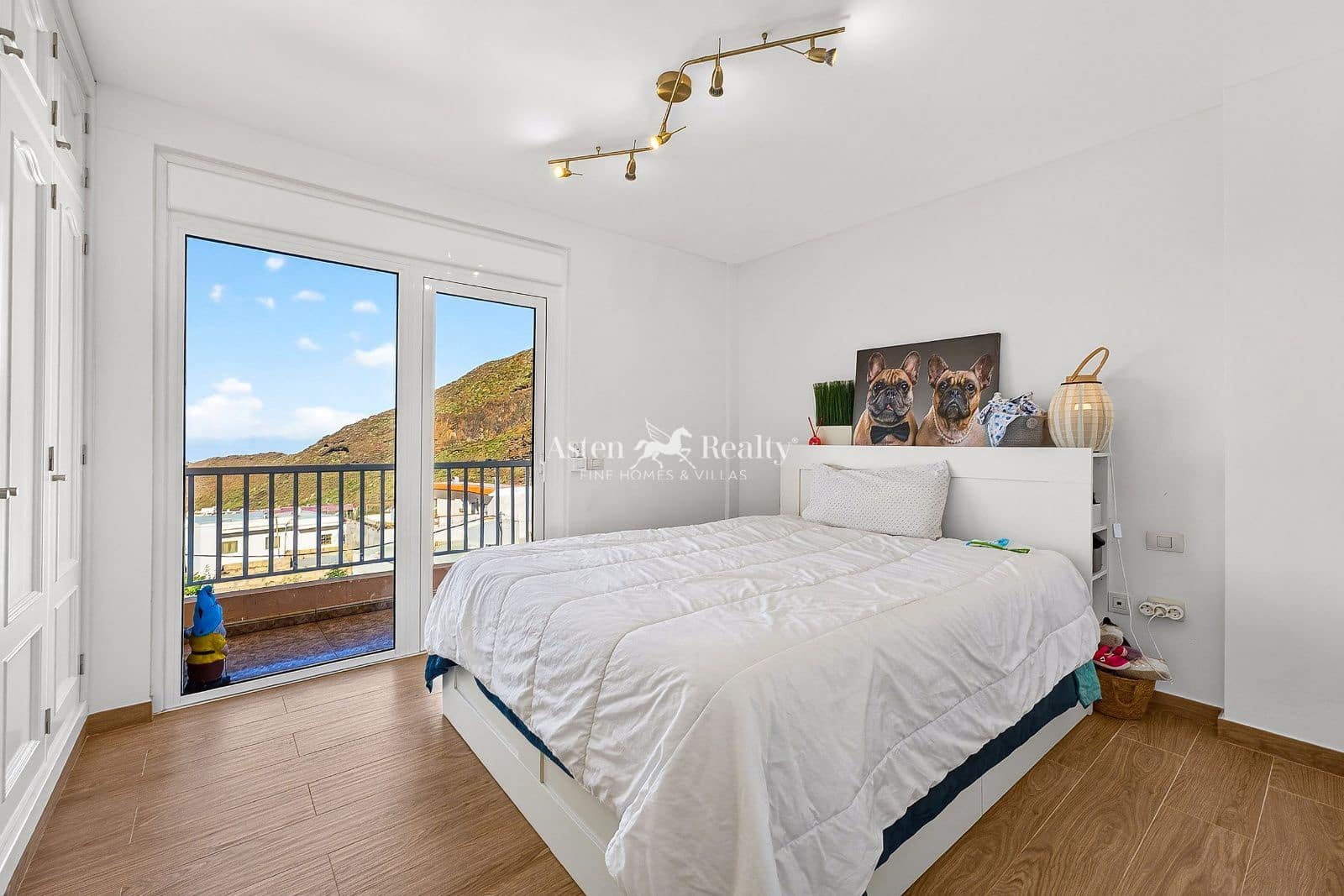 3 bedroom Flat for sale in Santiago del Teide - € 249,000 (Ref: 9832899)