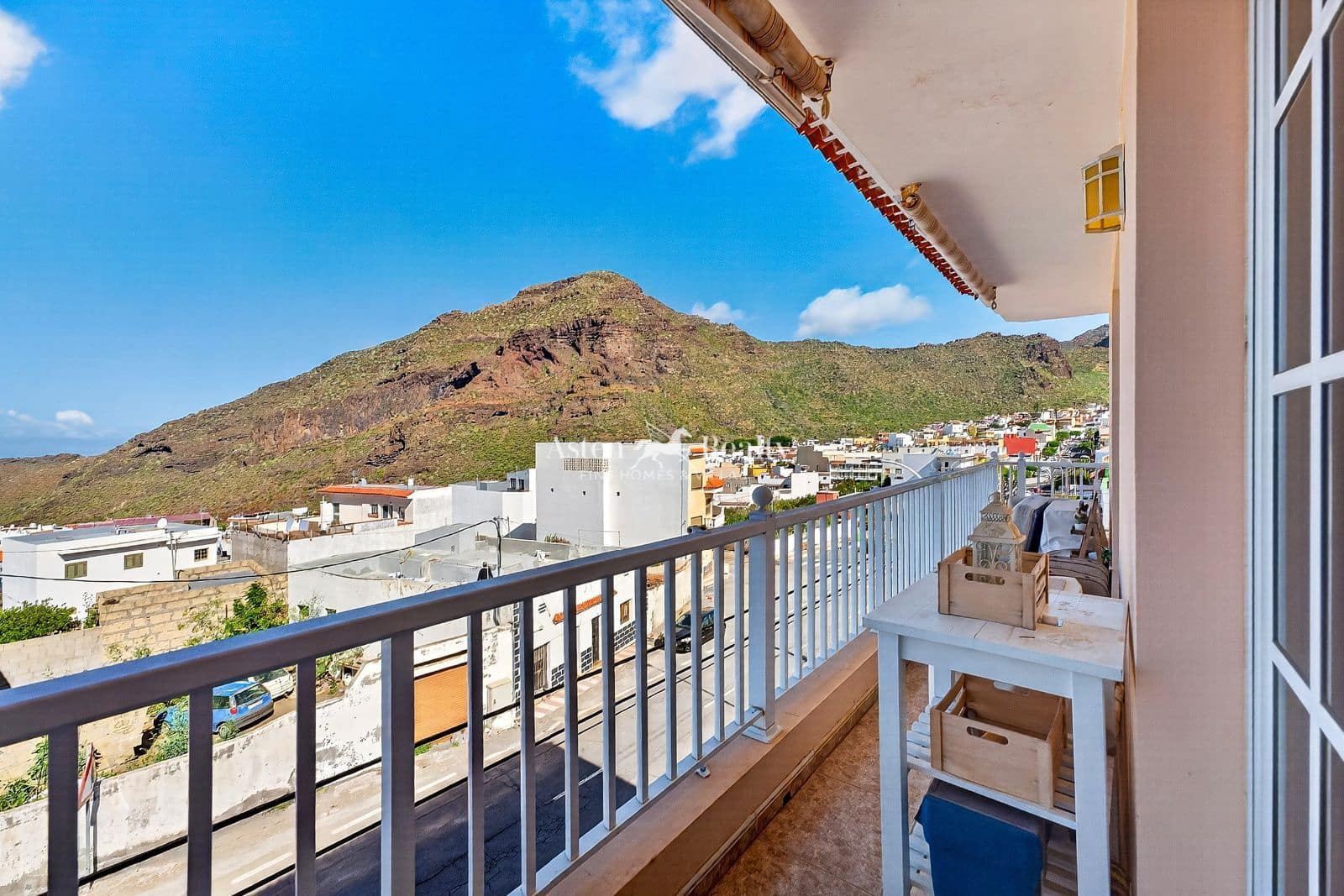 3 bedroom Flat for sale in Santiago del Teide - € 249,000 (Ref: 9832899)