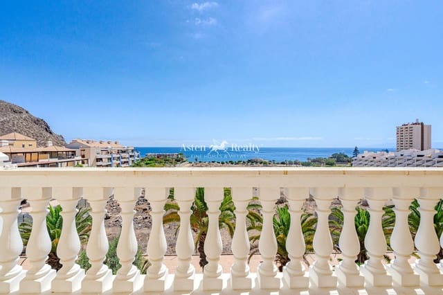 1 soveværelse Lejlighed til salg i Los Cristianos, Arona med swimmingpool - € 350.000 (Ref: 9841579)