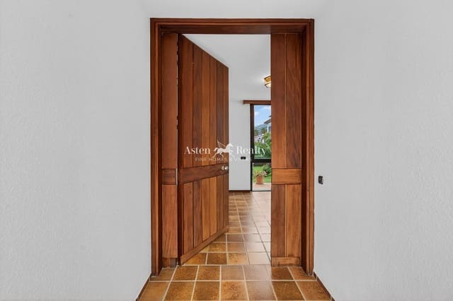 5 camera da letto Casa in vendita in Puerto de la Cruz con garage - 1.900.000 € (Rif: 9847677)