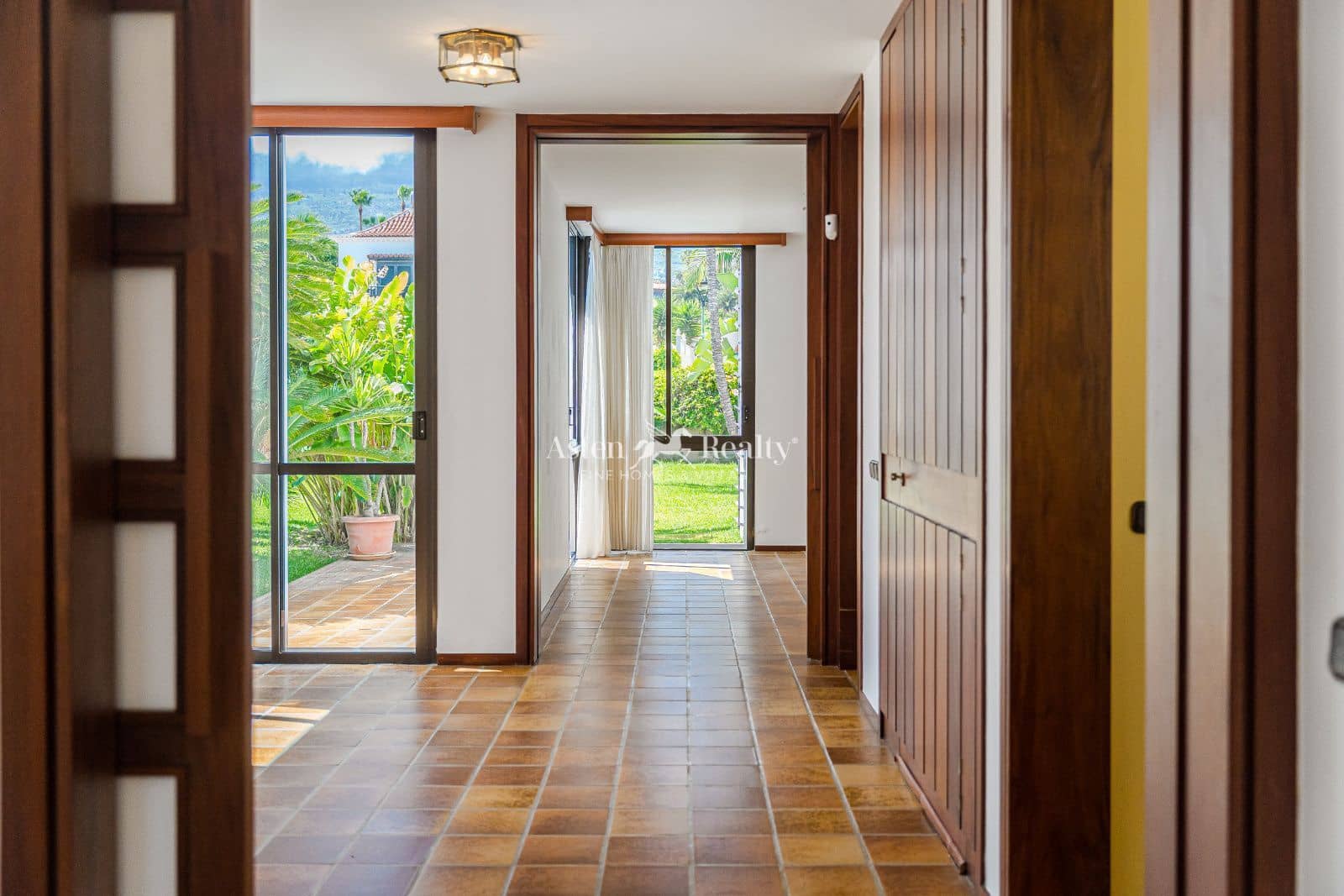 5 camera da letto Casa in vendita in Puerto de la Cruz con garage - 1.900.000 € (Rif: 9847677)