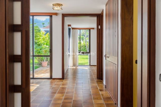 5 camera da letto Casa in vendita in Puerto de la Cruz con garage - 1.900.000 € (Rif: 9847677)