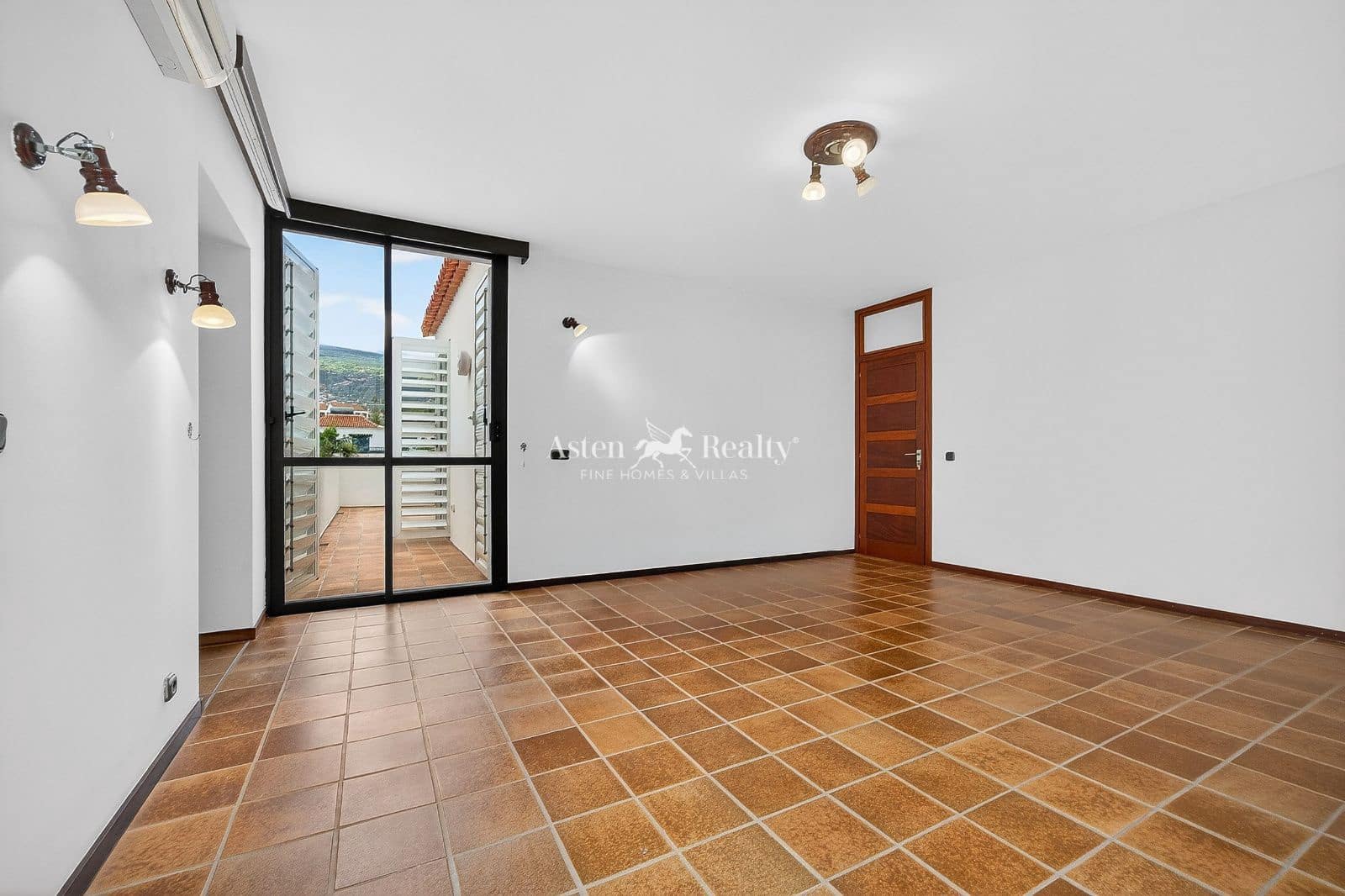 5 camera da letto Casa in vendita in Puerto de la Cruz con garage - 1.900.000 € (Rif: 9847677)