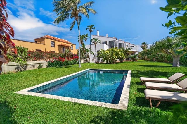 5 sovrum Hus till salu i Puerto de la Cruz med garage - 1 900 000 € (Ref: 9847677)