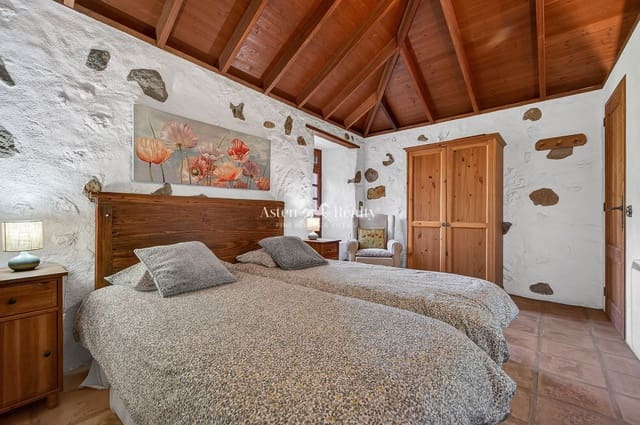 Tomt till salu i Icod de los Vinos - 780 000 € (Ref: 9860669)