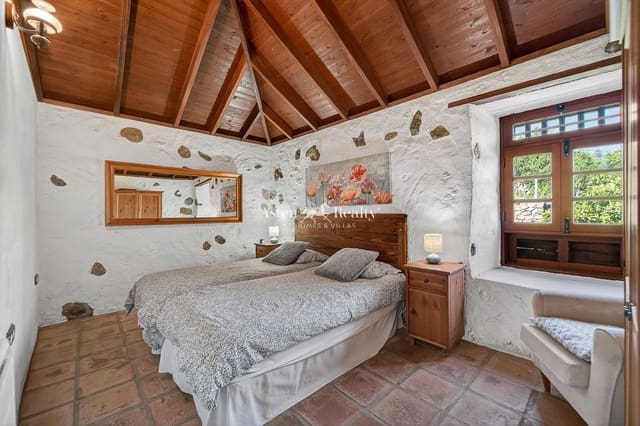 Tomt till salu i Icod de los Vinos - 780 000 € (Ref: 9860669)