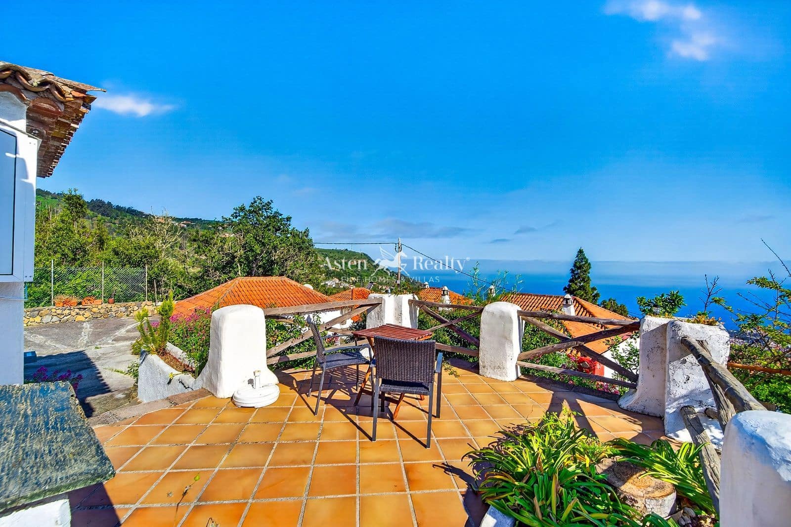 Tomt till salu i Icod de los Vinos - 780 000 € (Ref: 9860669)